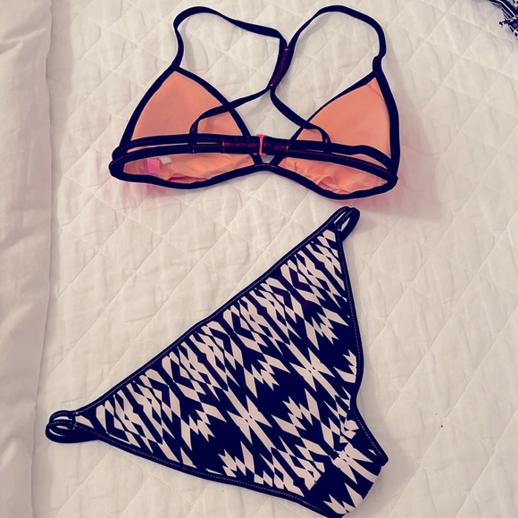 👙- set of two! - Picture 5 of 5